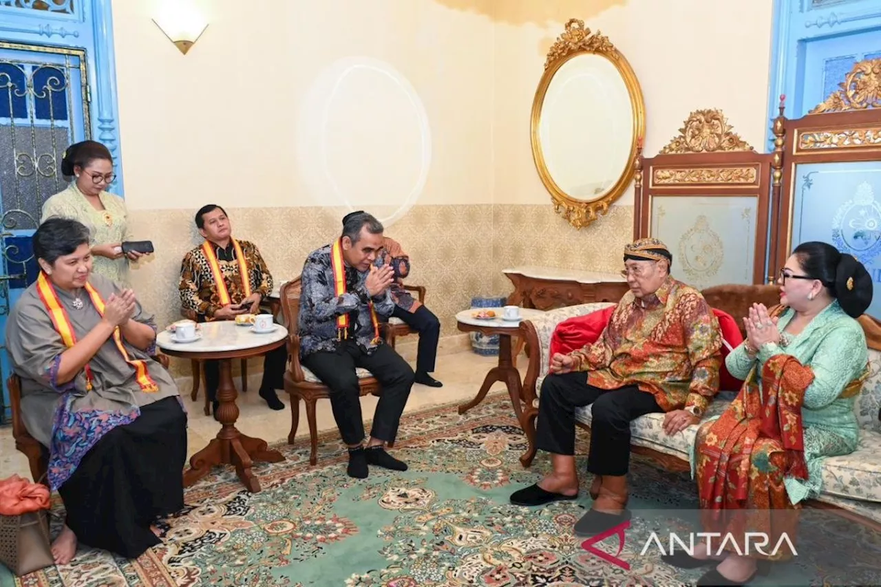 MPR kunjungi keluarga Keraton Surakarta bahas pelestarian budaya