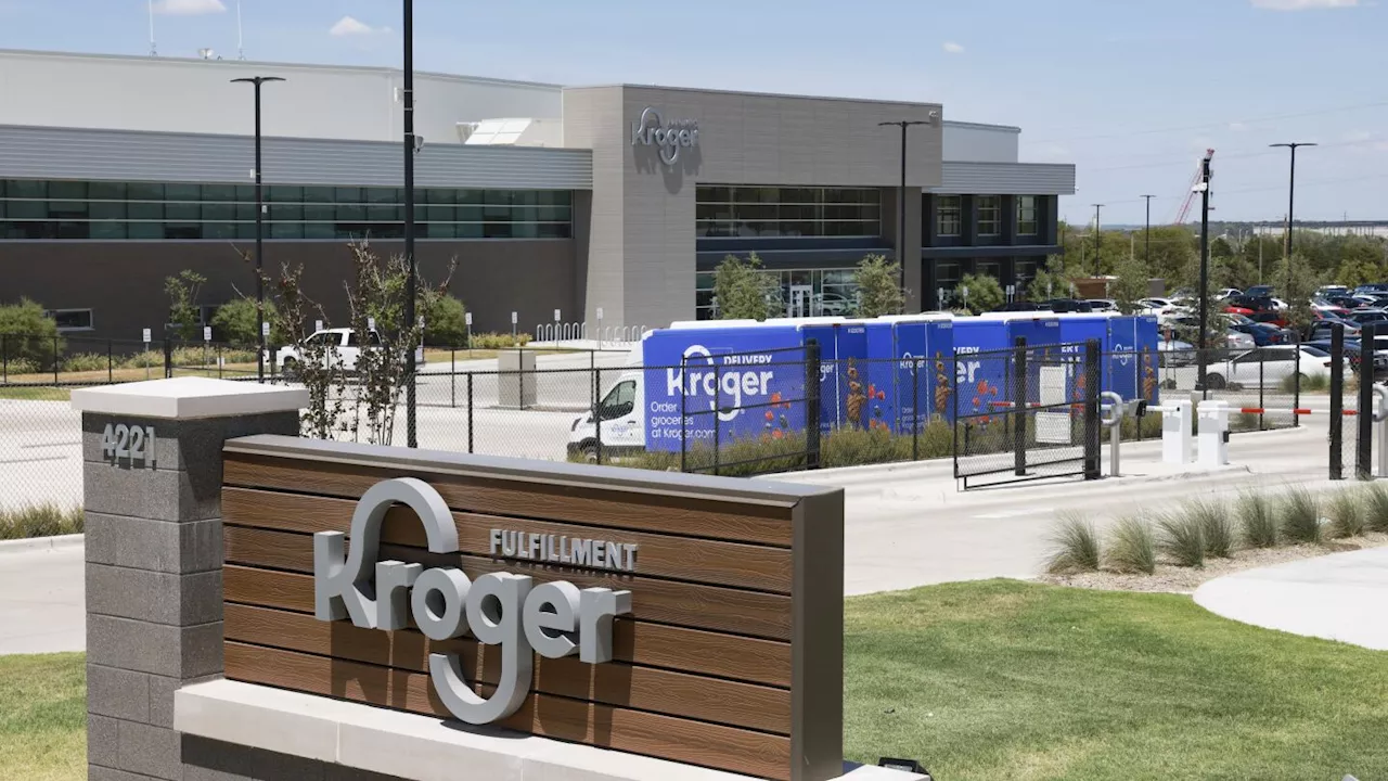 Federal judge temporarily halts Kroger and Albertsons merger