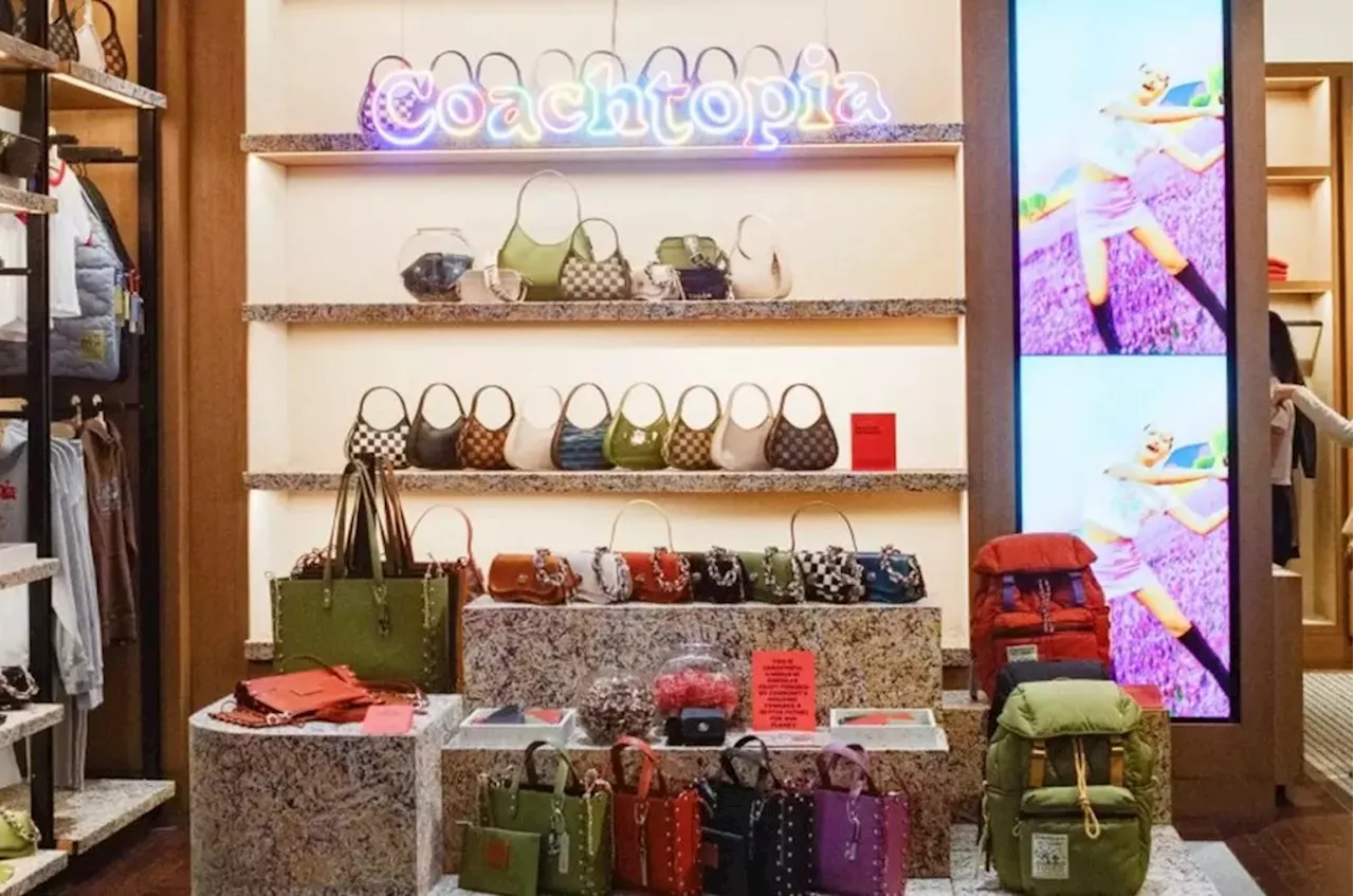 Coach’s Coachtopia Loop Line Is the Best Holiday Gift You Didn’t Know You Needed