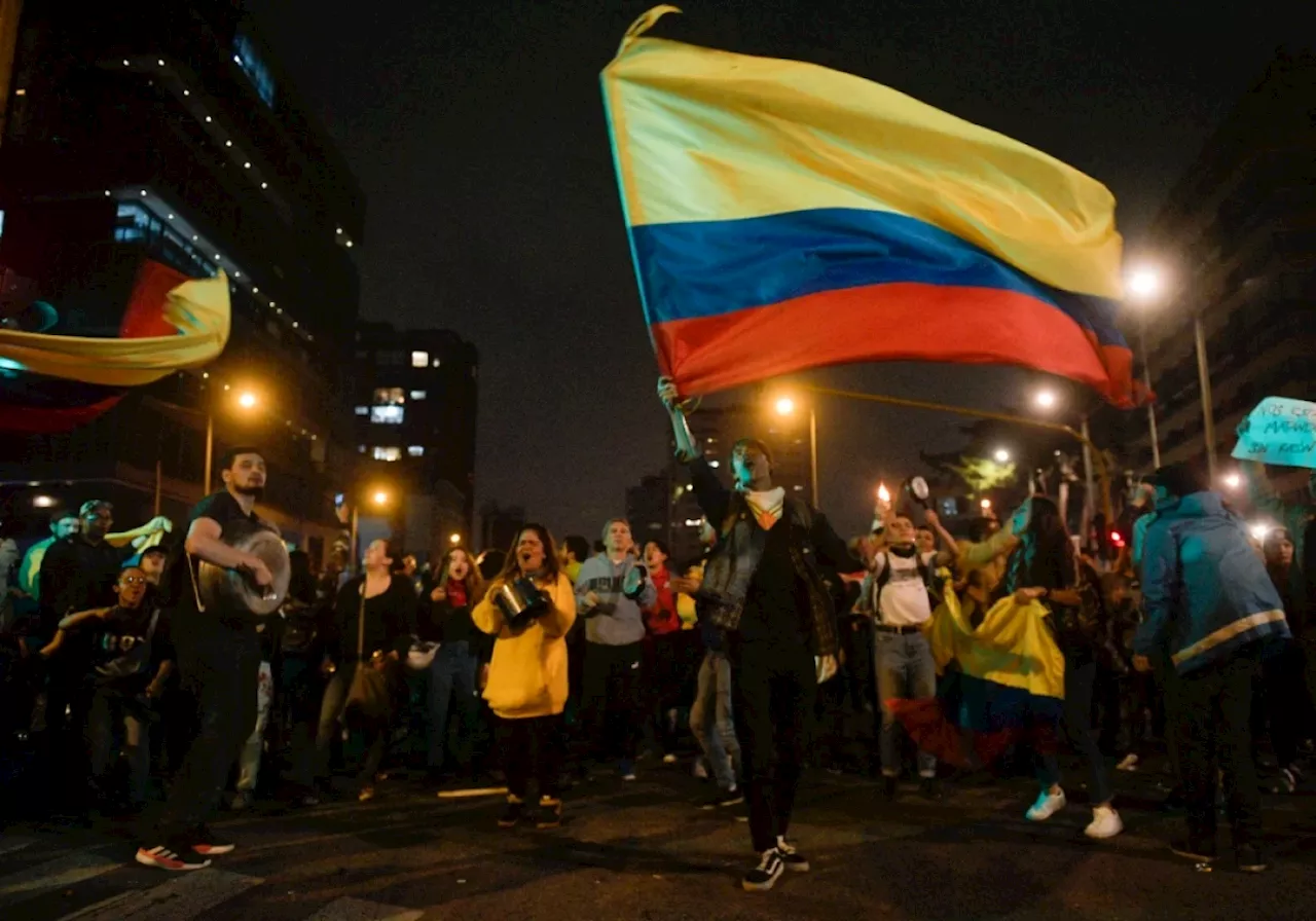 Absuelven a tres jóvenes señalados de terrorismo durante el paro nacional