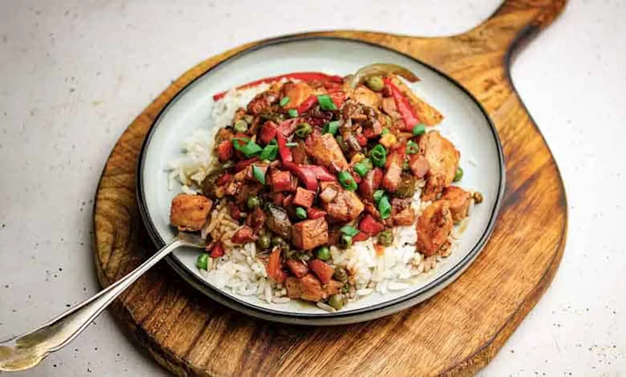 Chicken stir-fry loaded with mixed veggies