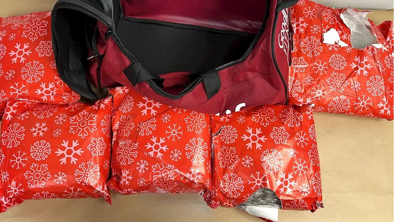 Passenger from B.C. had 10 kg of Christmas-wrapped meth: New Zealand border agency