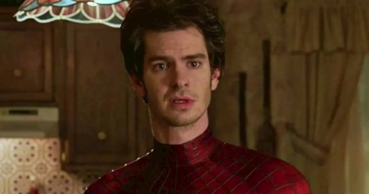 Ryan Reynolds Says Andrew Garfield Stole the Show in Spider-Man: No Way Home