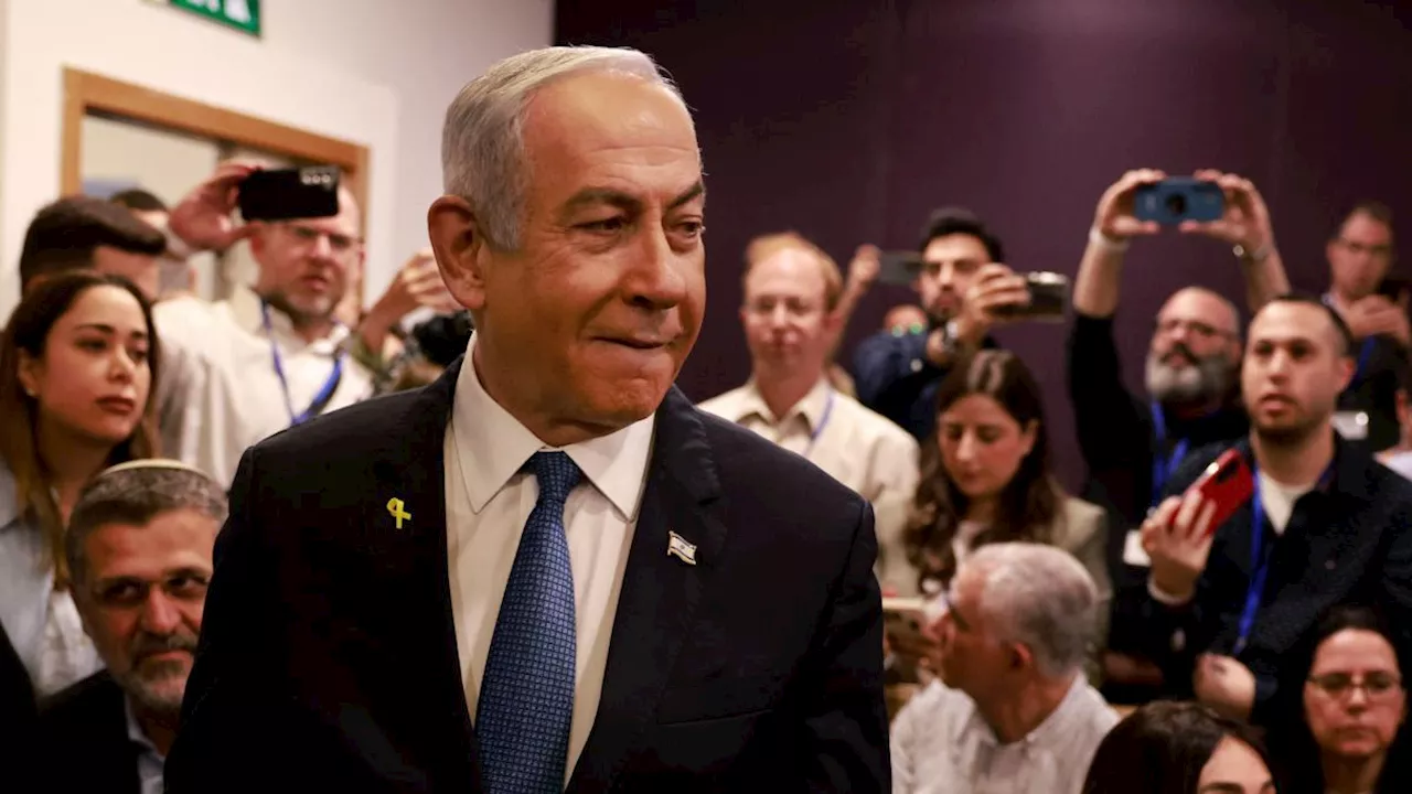 Netanyahu in tribunale, riprende il processo per corruzione: «Una caccia alle streghe»