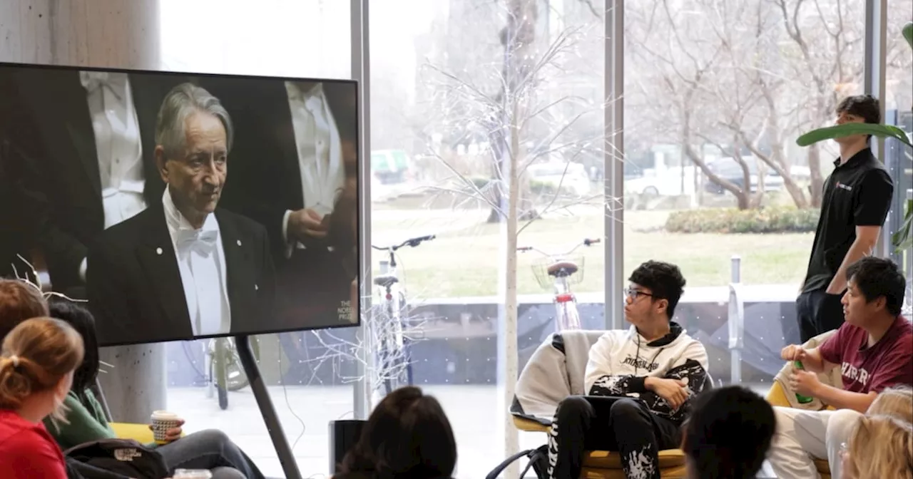 'Godfather of AI' accepting Nobel Prize brings pride to the University of Toronto