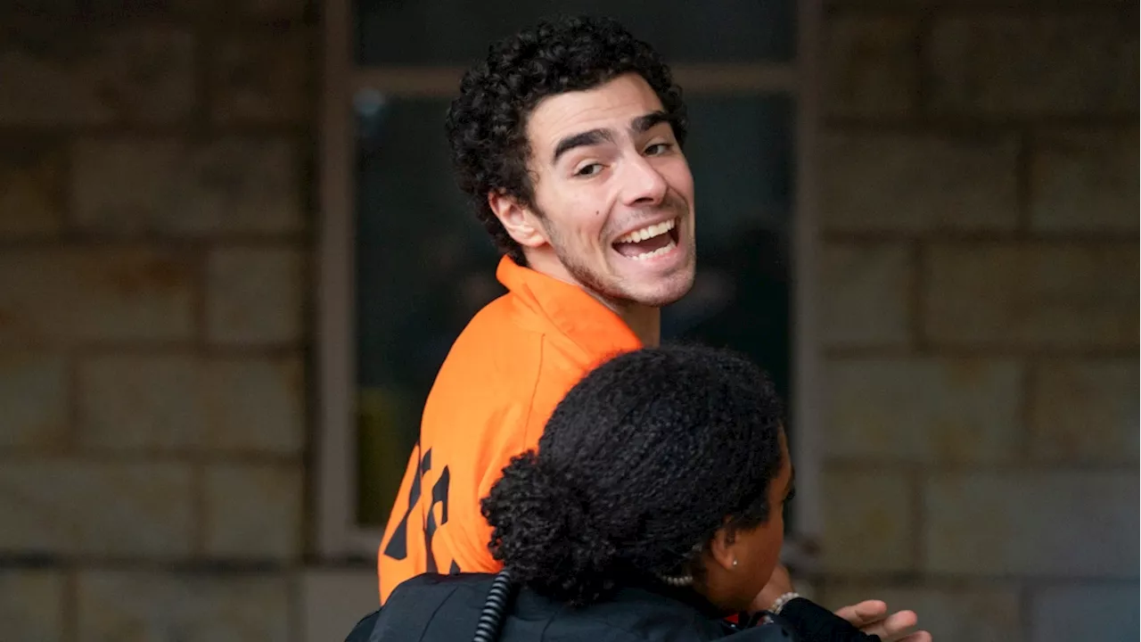 Luigi Mangione shouts as he is led into courthouse where he contests extradition to N.Y.