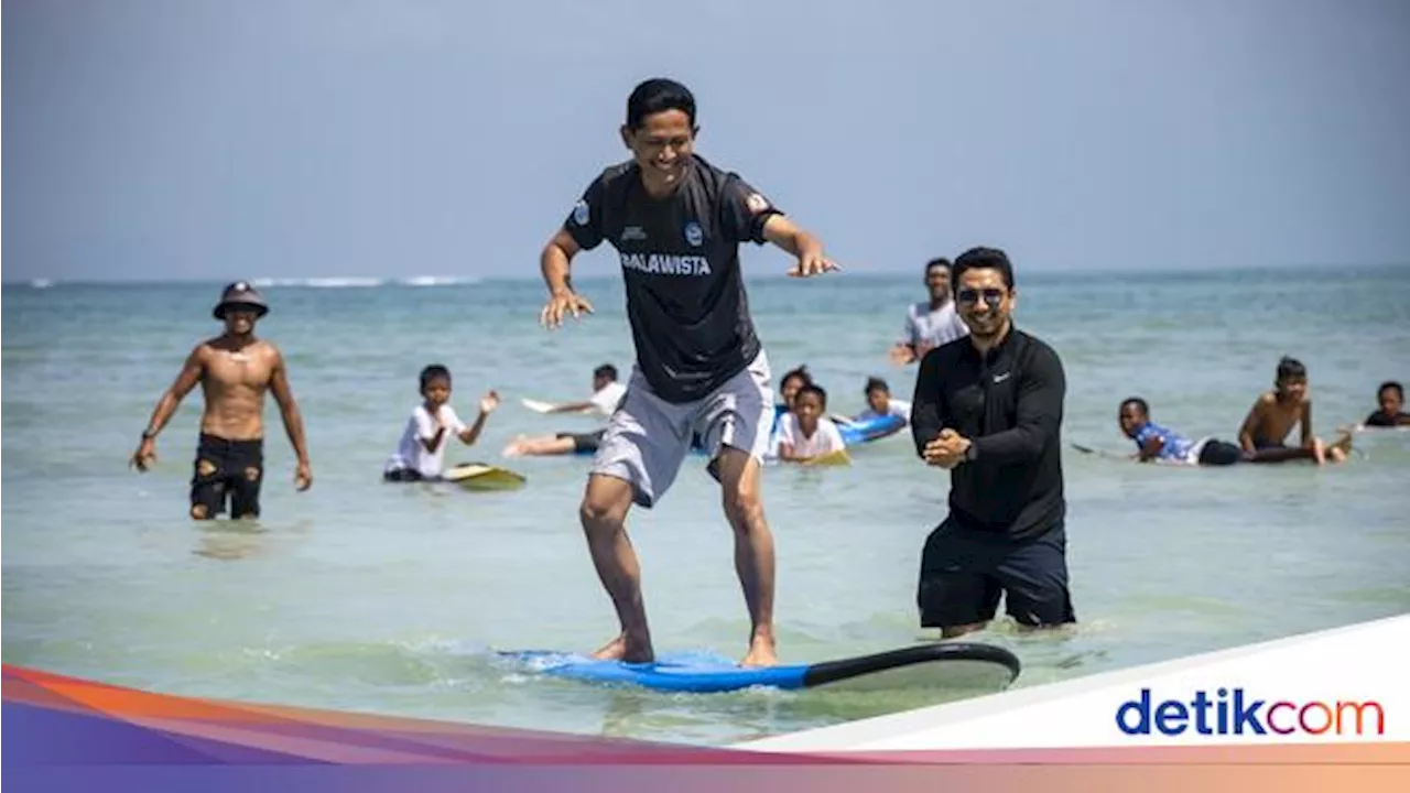 AMMAN-Pemkab Sumbawa Barat Dukung Surfing Jadi Ekskul Baru di Sekolah