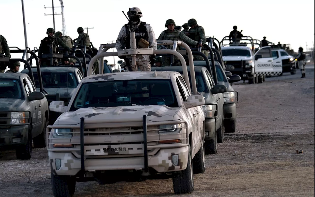 Tráiler impacta camioneta de la Guardia Nacional en Sinaloa; hay dos elementos muertos y uno lesionado