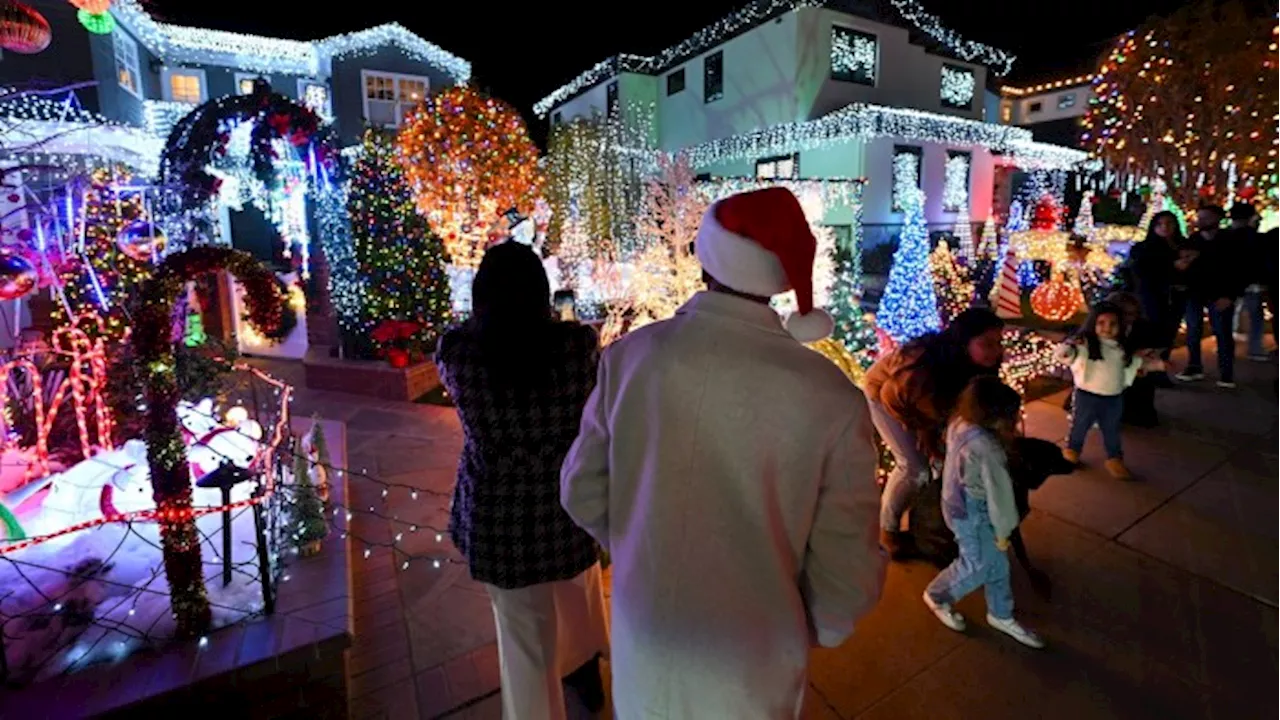 American homes get ready for a Christmas light bonanza