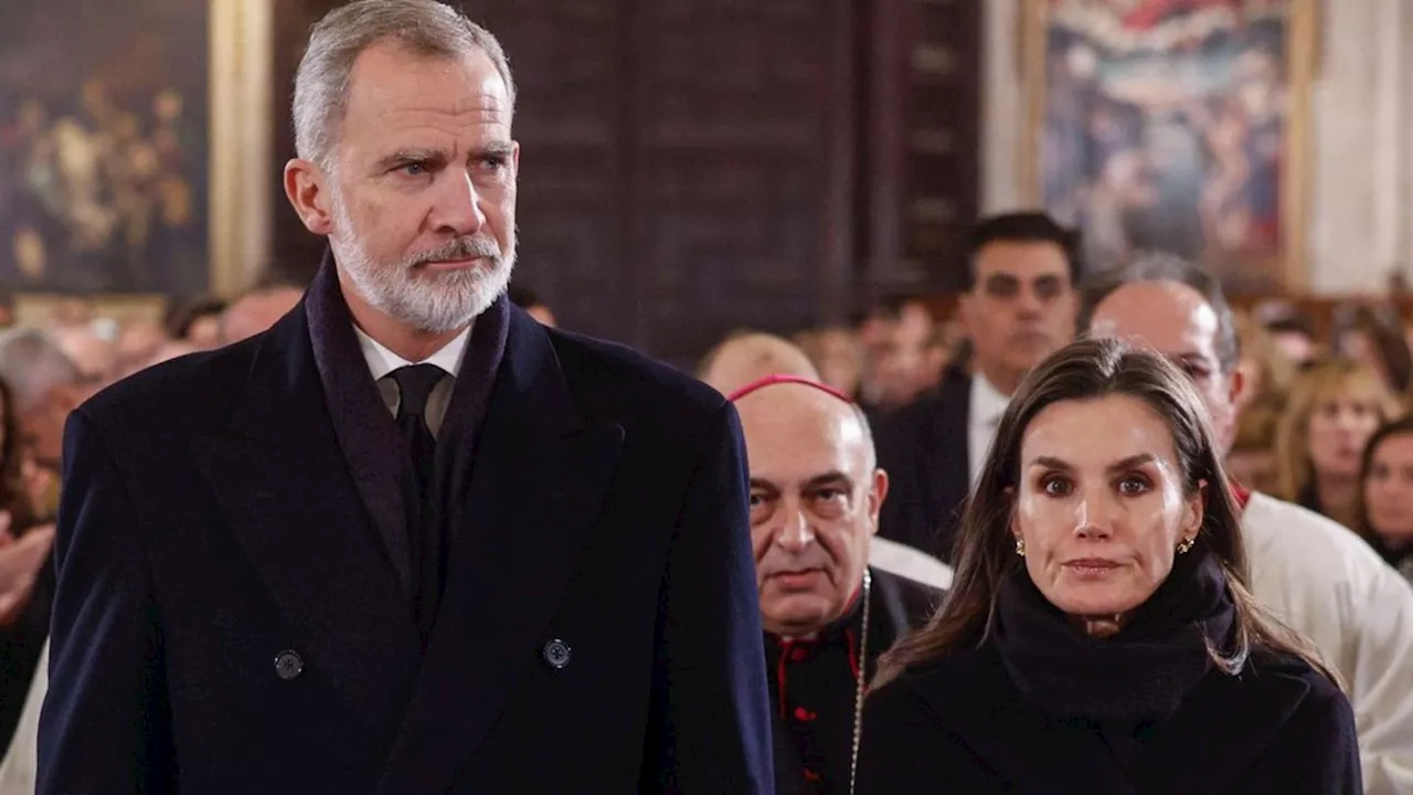 Felipe und Letizia von Spanien: Sie trauern mit Flutopfer-Angehörigen