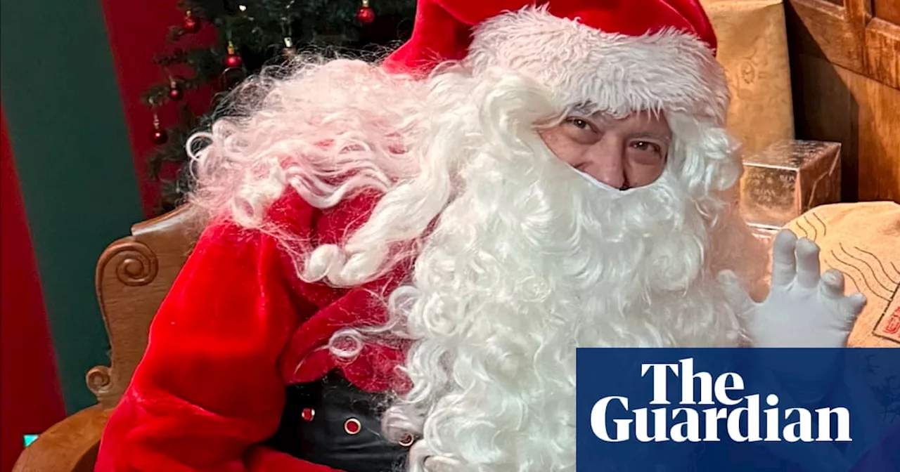 ‘Kids were in tears’: visitors complain of Santa ‘shambles’ at Hampshire grotto