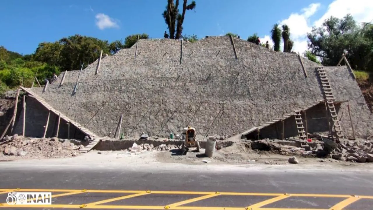 Constructions crew unearths 1,375-year-old pyramid on Mexico’s future highway