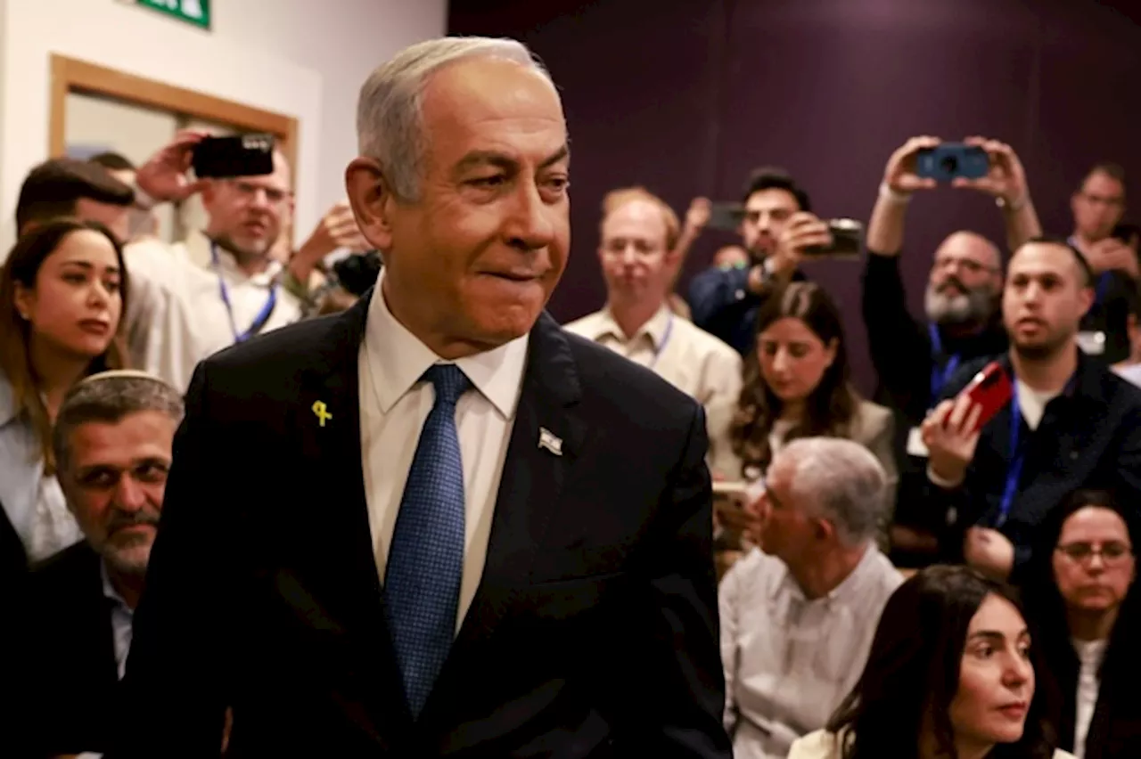 Netanyahu in tribunale a Tel Aviv per la ripresa del suo processo per corruzione