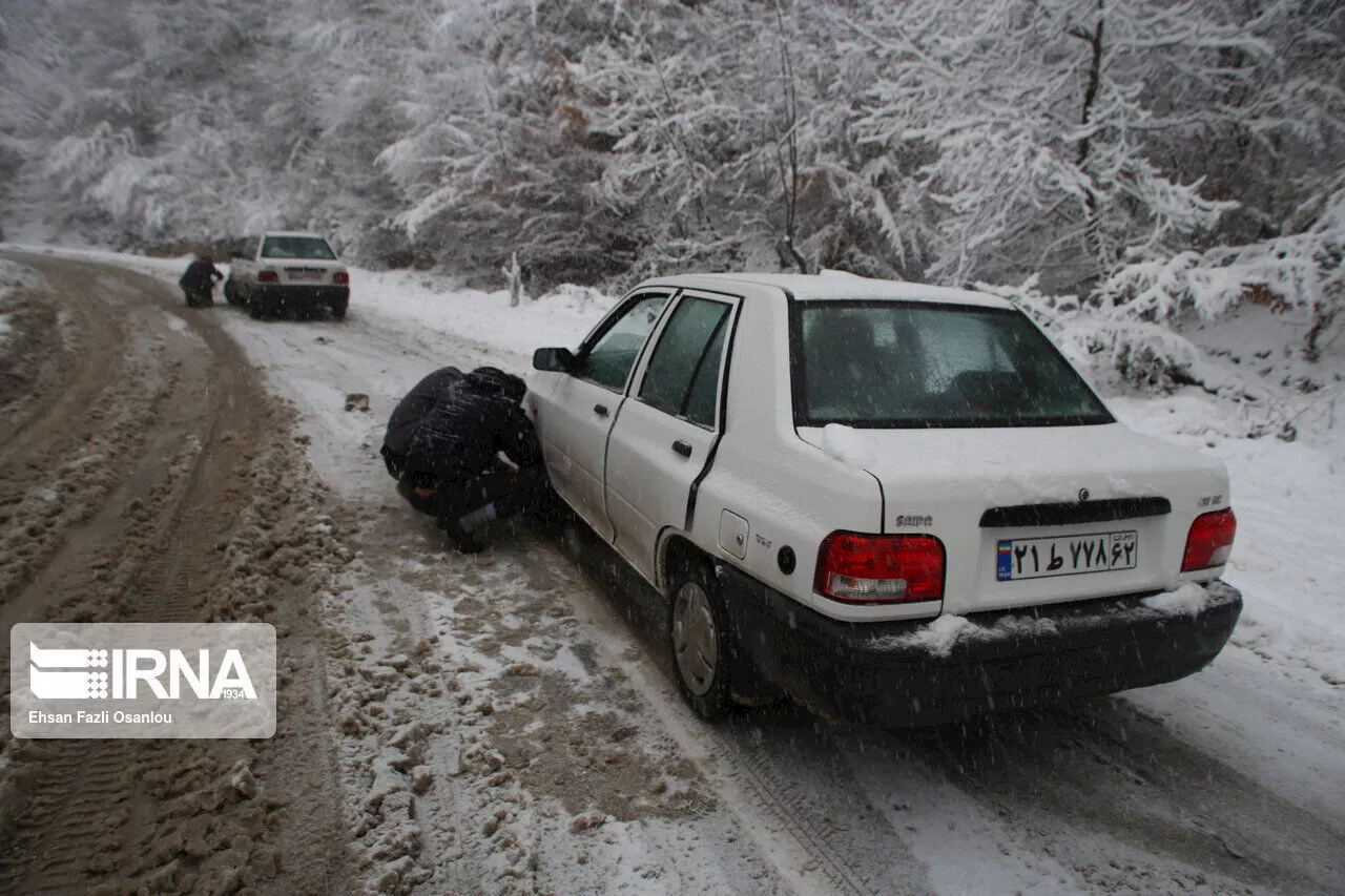 یخبندان در کندوان و هراز/جاده‌های مازندران لغزنده است