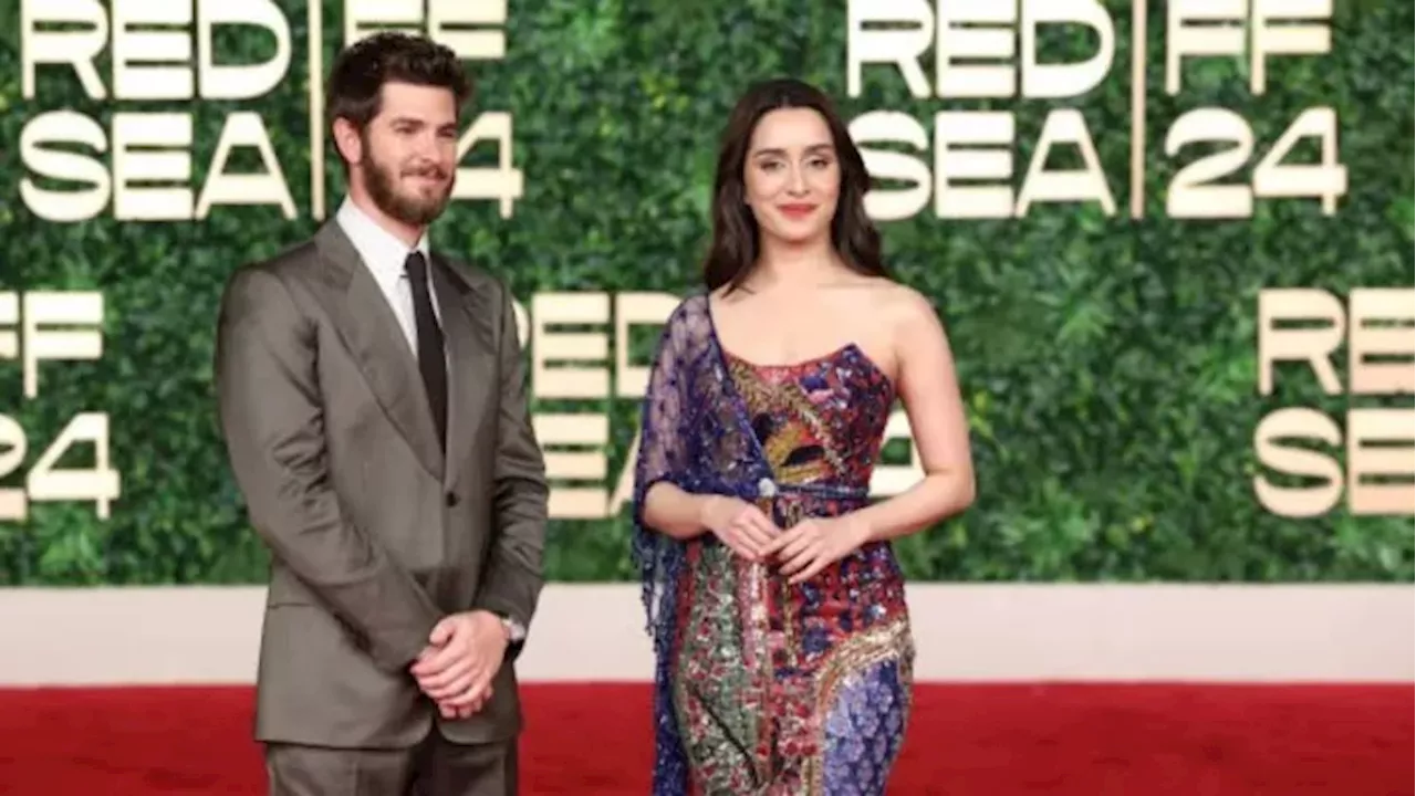 हॉलीवुड डेब्यू करने वाली हैं Shraddha Kapoor, स्पाइडरमैन स्टार Andrew Garfield के साथ तस्वीर वायरल