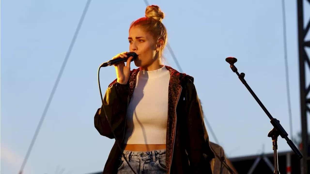 La pop atmosphérique de London Grammar dans les arènes de Nîmes le dimanche 29 juin 2025