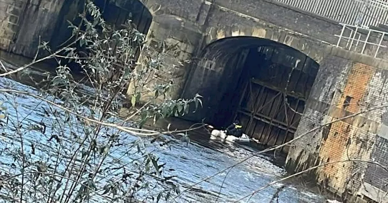 Police continue to search Manchester Ship Canal after man seen in water