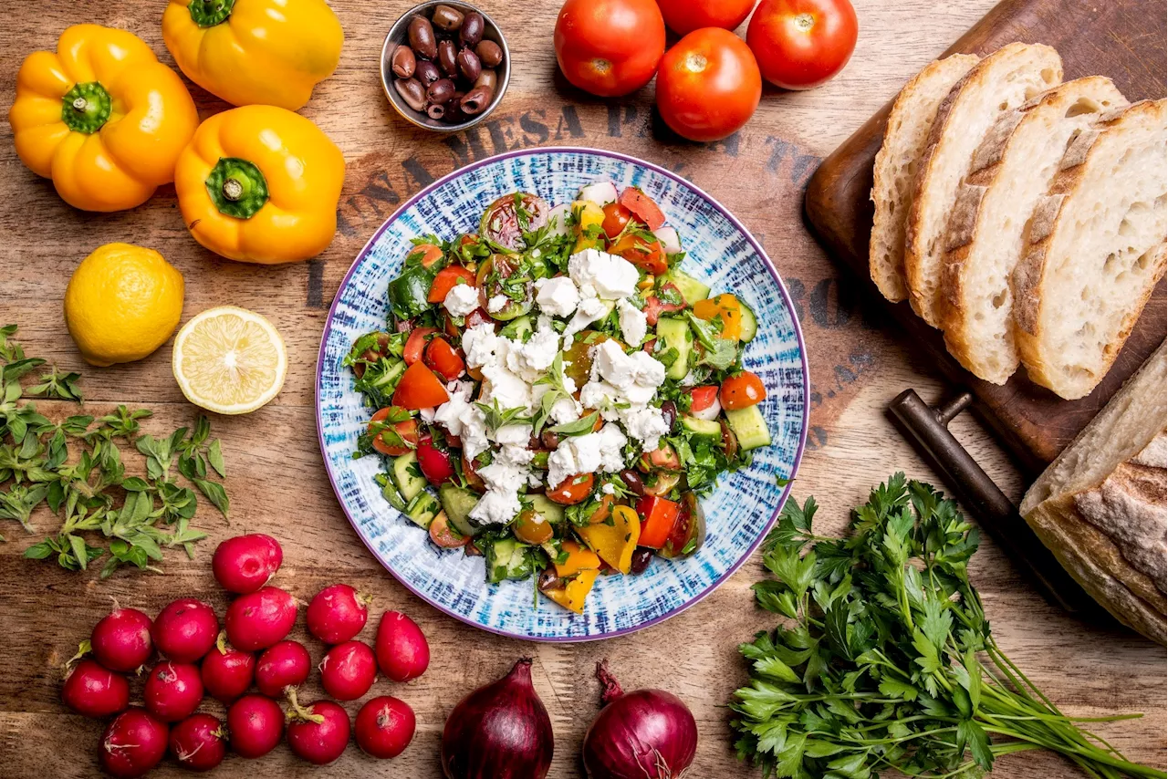 Mediterranean diet linked to reduced risk of inflammatory bowel disease