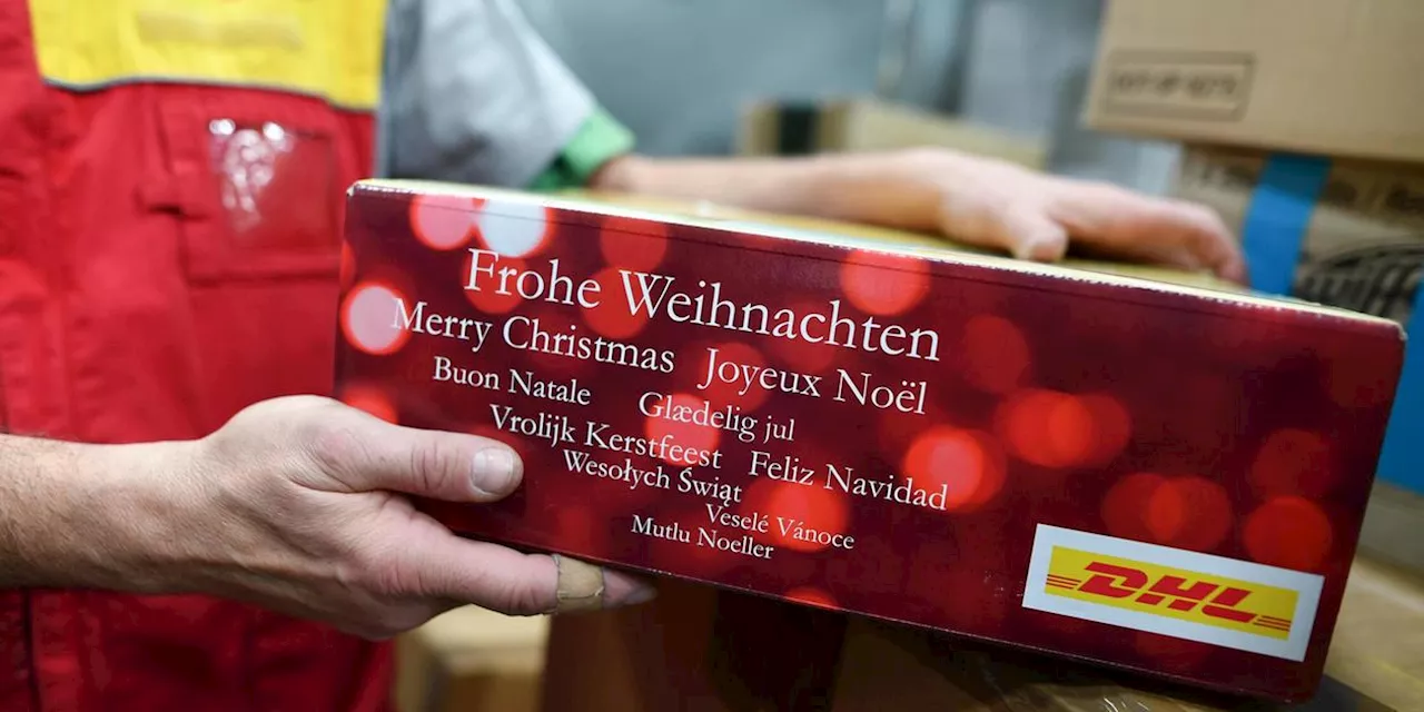 Wichtige Fristen f&uuml;r Weihnachtsgeschenke 2024: So kommen Pakete und Postkarten rechtzeitig an