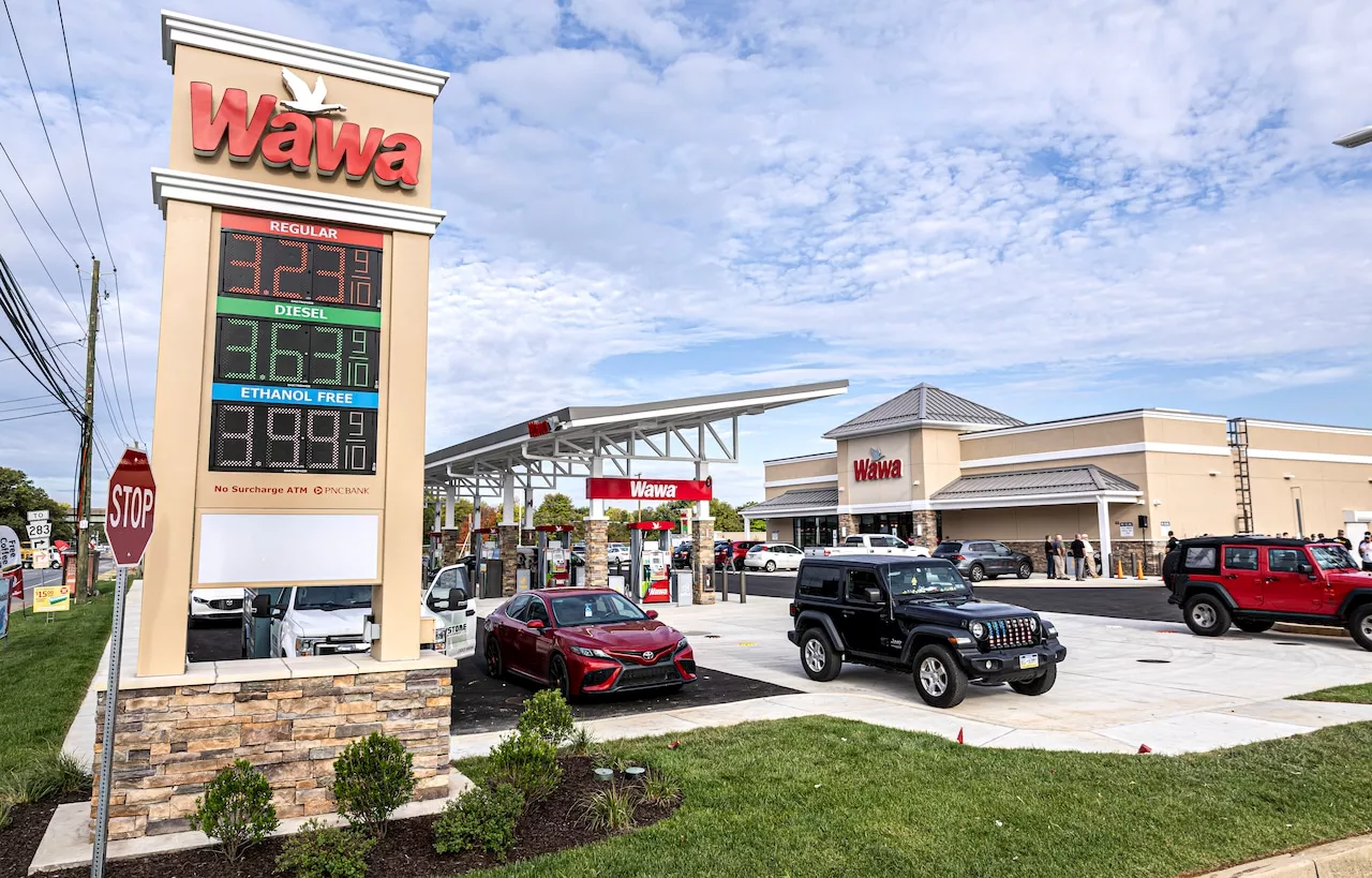 Free T-shirt giveaway to celebrate Wawa opening in Cumberland County