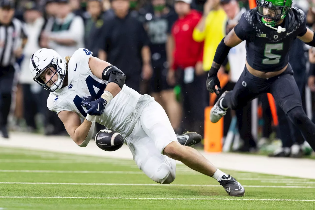 Penn State star Tyler Warren left out of finalists for the Heisman Trophy