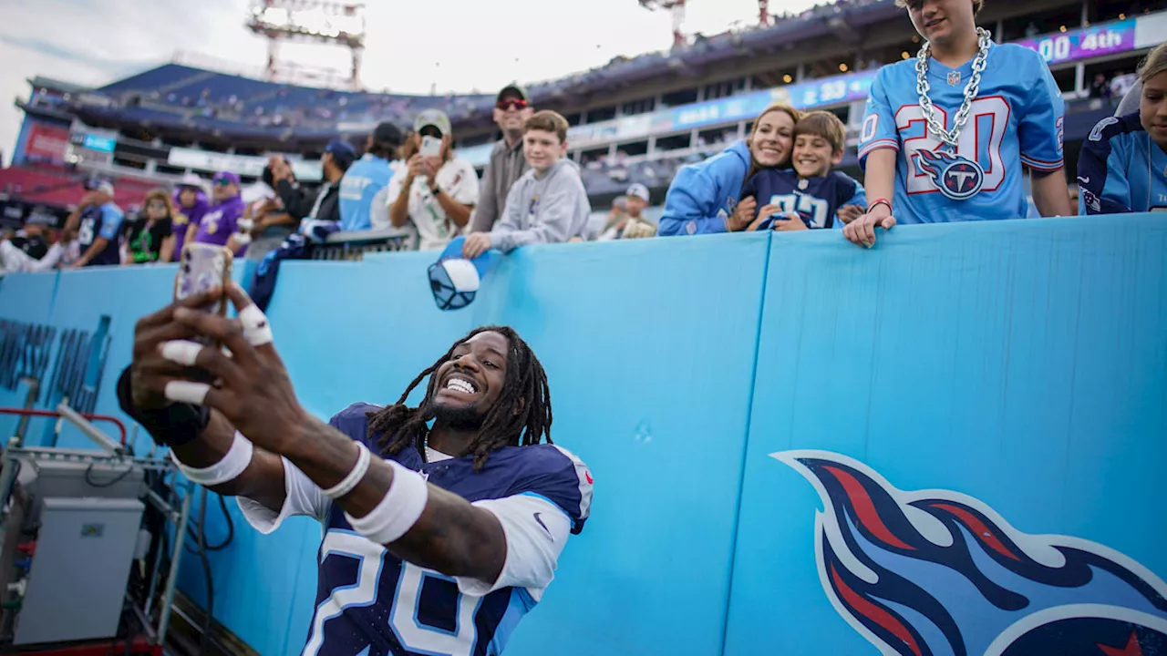 Tennessee Titans Rookie Goes Viral After Tipping Waitress