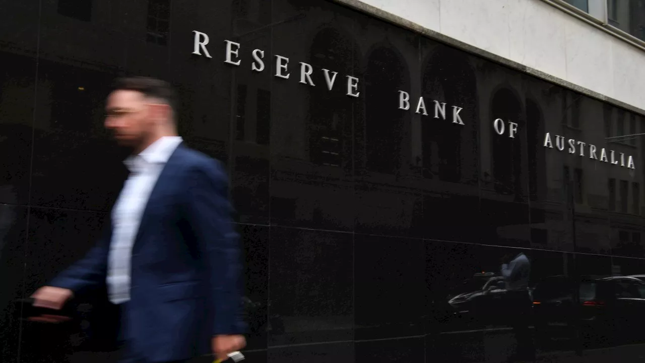 RBA keeps cash rate on hold