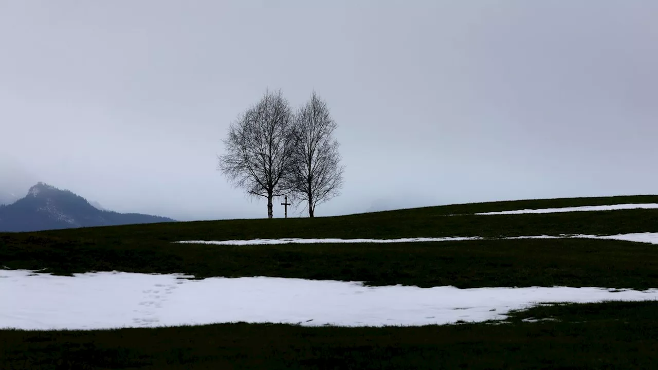 Wetter: Winterwetter in Bayern: Frost, Glätte und Schneefall