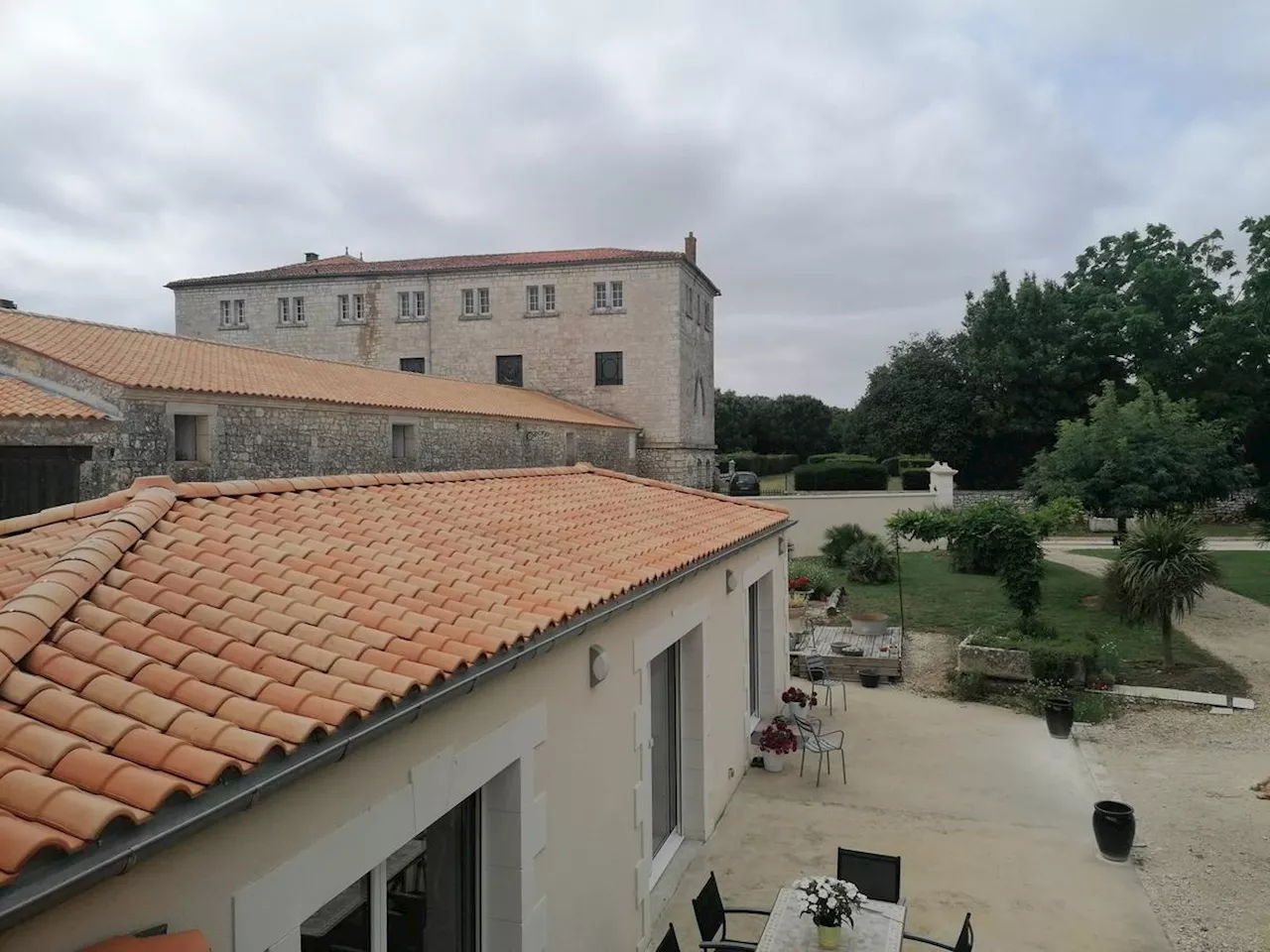 Pont-l’Abbé-d’Arnoult : quatre mois ferme pour « le baron de la Chaume »