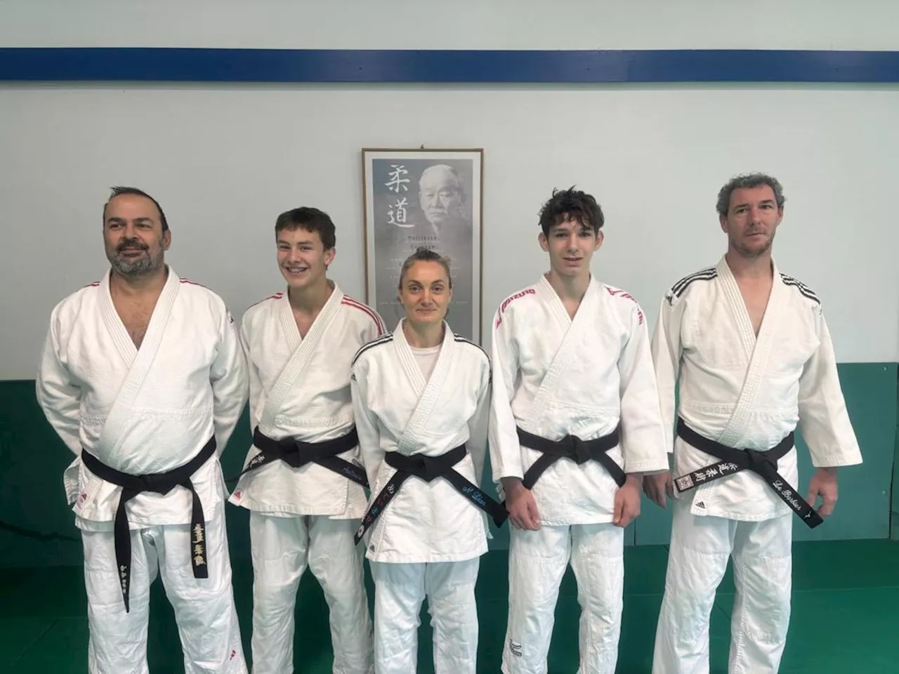 Tartas : cinq nouvelles ceintures noires à la section judo du FJEP