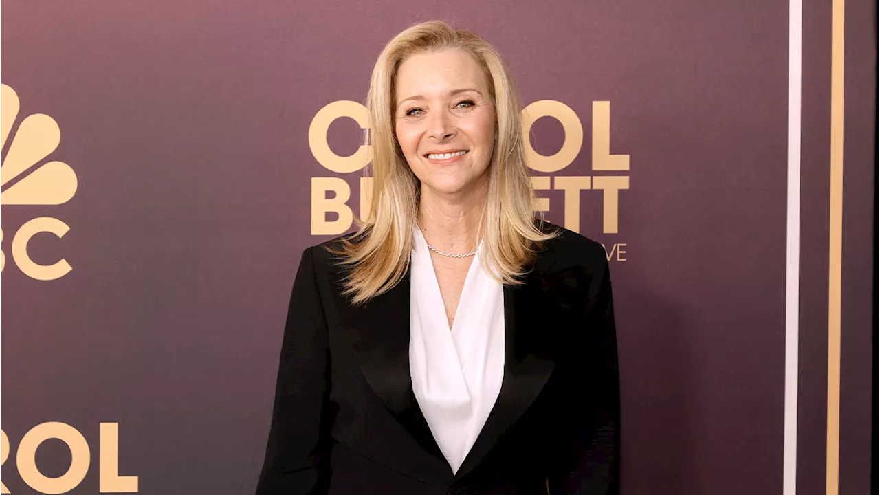 Lisa Kudrow Says ‘Friends’ Cast “Worked Hard” to Be Friends With “Respectful Communication”