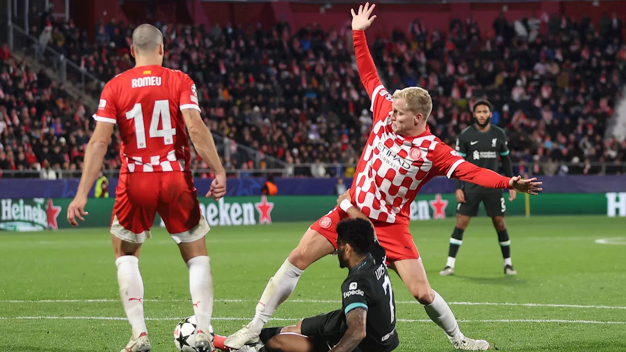 Liverpool boekt mede dankzij ongelukkige momenten Blind en Van de Beek zesde CL-zege