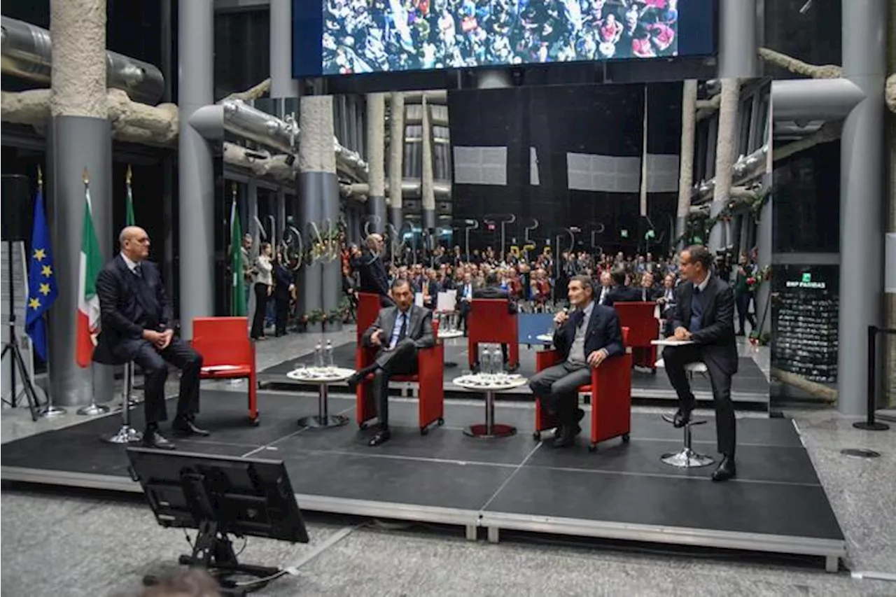 Photoansa 2024 presentato a Milano, un anno in foto dall'economia allo sport