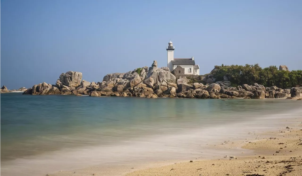 Ce village du Finistère nous transporte aux Caraïbes et nous rappelle l'été