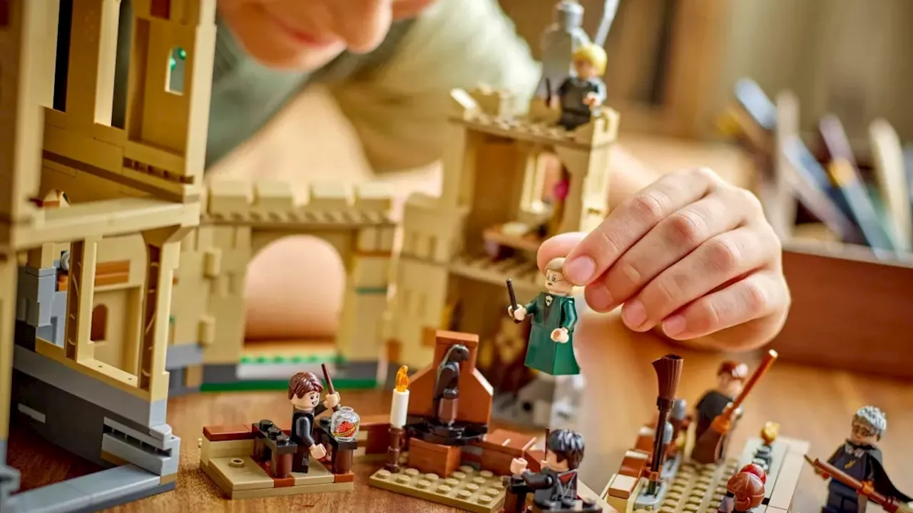 It is Time for a Flying Lesson with LEGO's New Hogwarts Castle Set