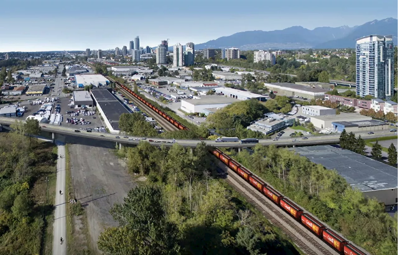 'Drive slowly, use caution': This Burnaby overpass is now under construction