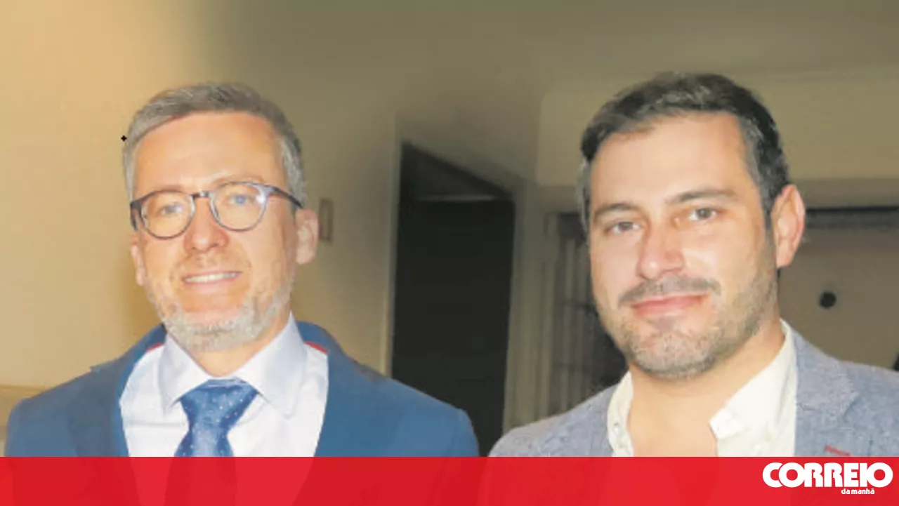 Carlos Moedas não quer regresso de vereador safo por buraco na lei