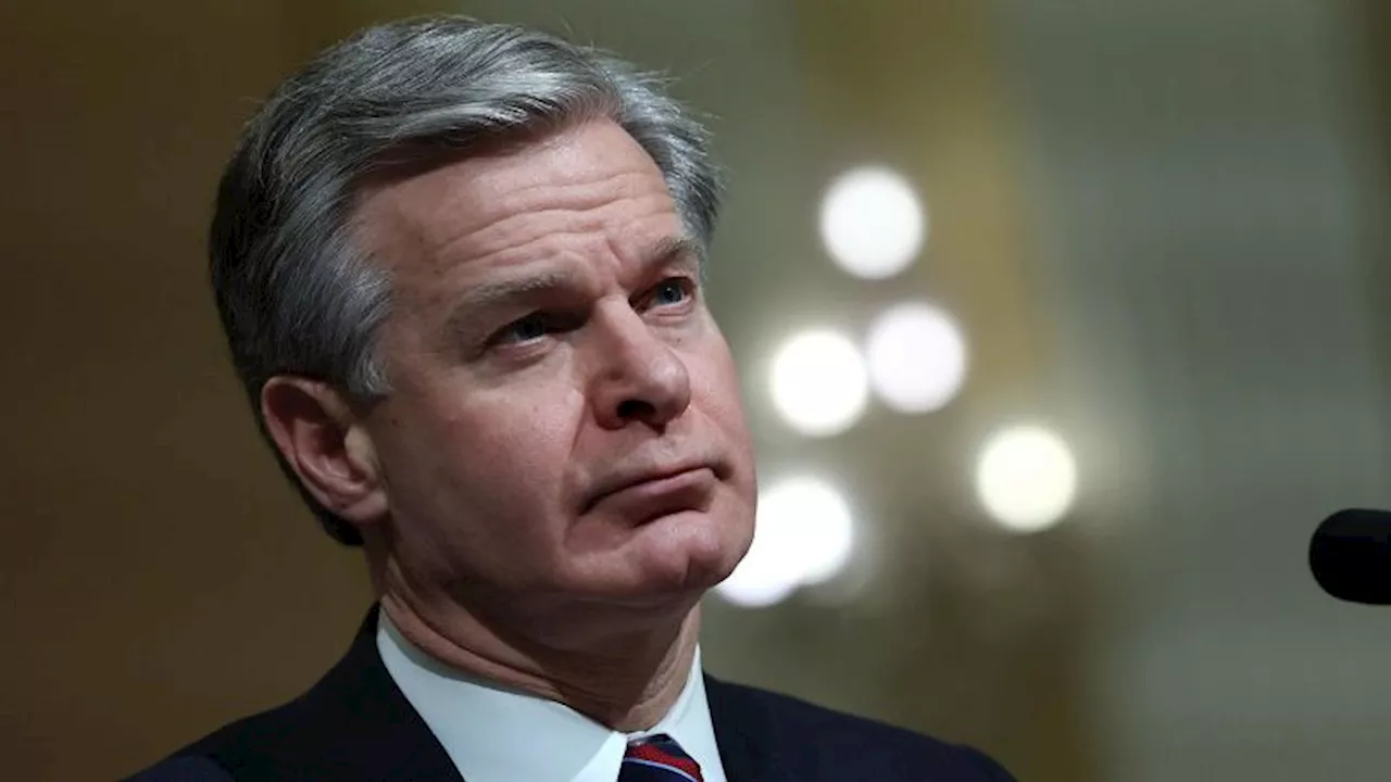 Chris Wray anuncia que presentará su renuncia como director del FBI