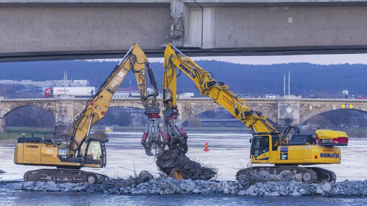 Kollabiertes Bauwerk in Dresden: Carolabrücke muss komplett abgerissen werden