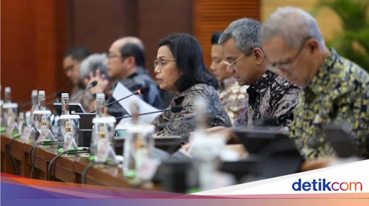 Jelang Akhir Tahun, Sri Mulyani Umumkan APBN Tekor Rp 401,8 T