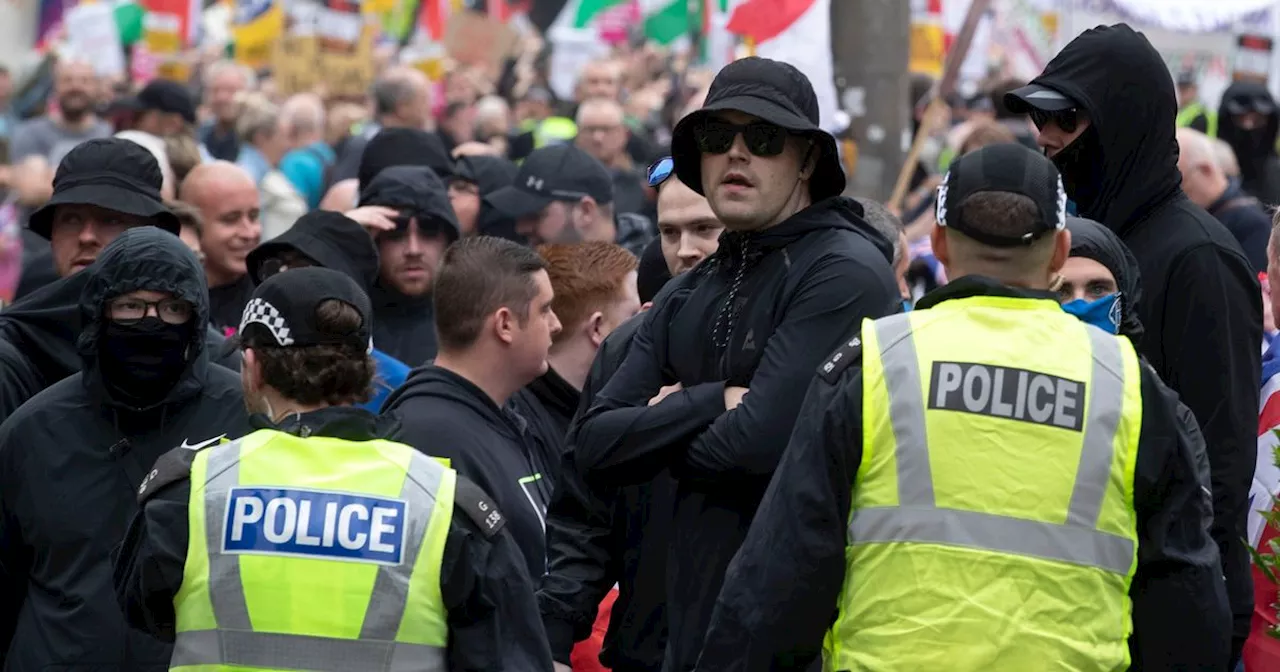 Glasgow rally backed by Tommy Robinson cost taxpayers £57k in police overtime pay