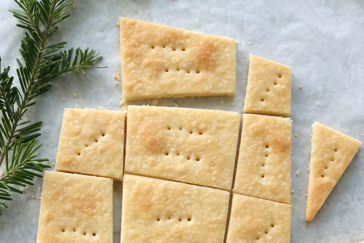 Holiday cookie of the week: Buttery-soft shortbread that’s easy to customize