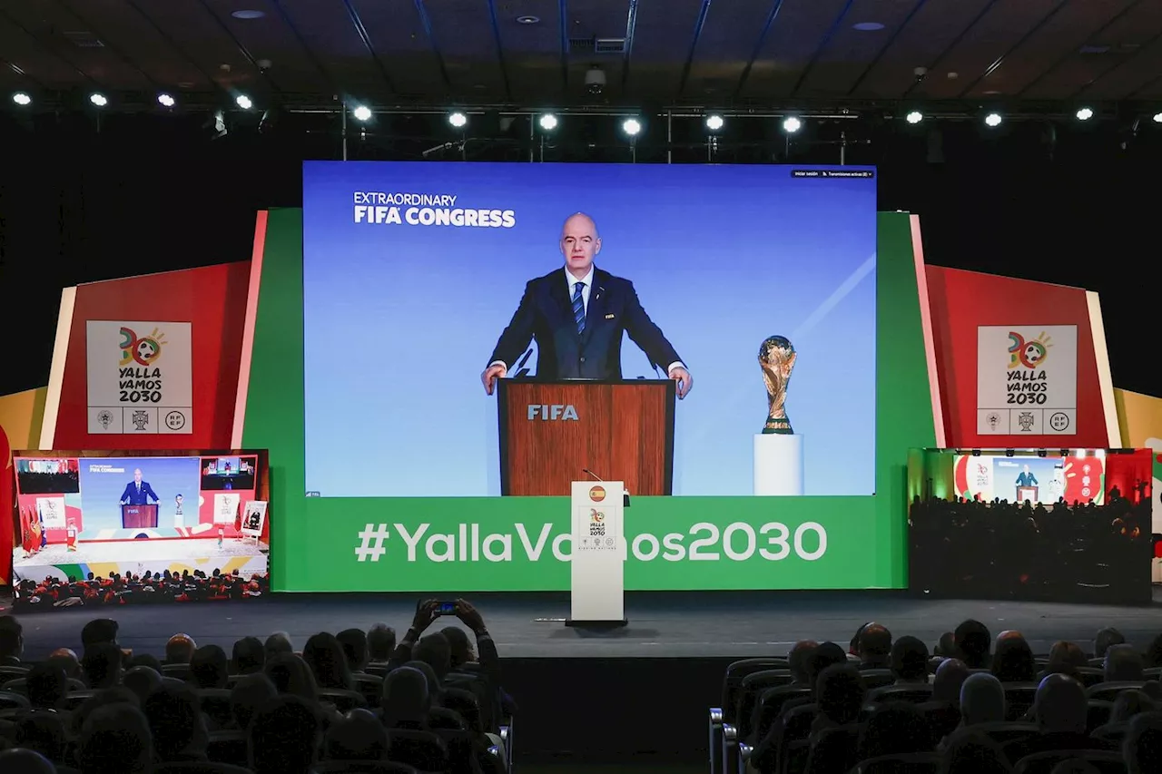 Football : le Mondial 2030 sur trois continents, celui de 2034 en Arabie saoudite