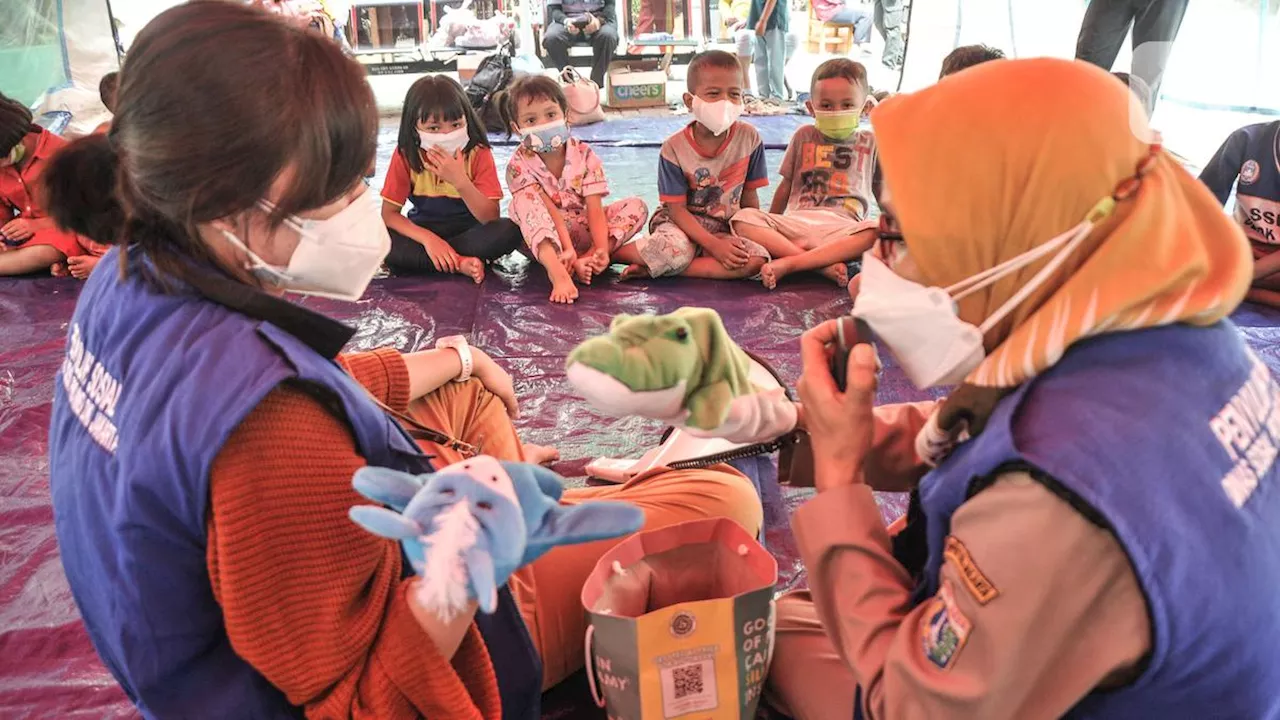 Warga Terdampak Kebakaran di Kebon Kosong Kemayoran Mengungsi di 3 Posko