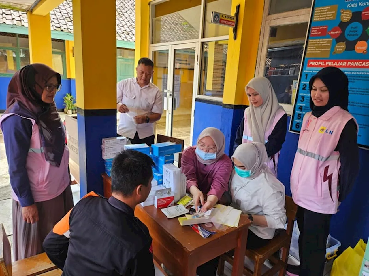 Srikandi PLN Jabar dan YBM Gelar Pemulihan Trauma dan Pemeriksaan Kesehatan di Sukabumi