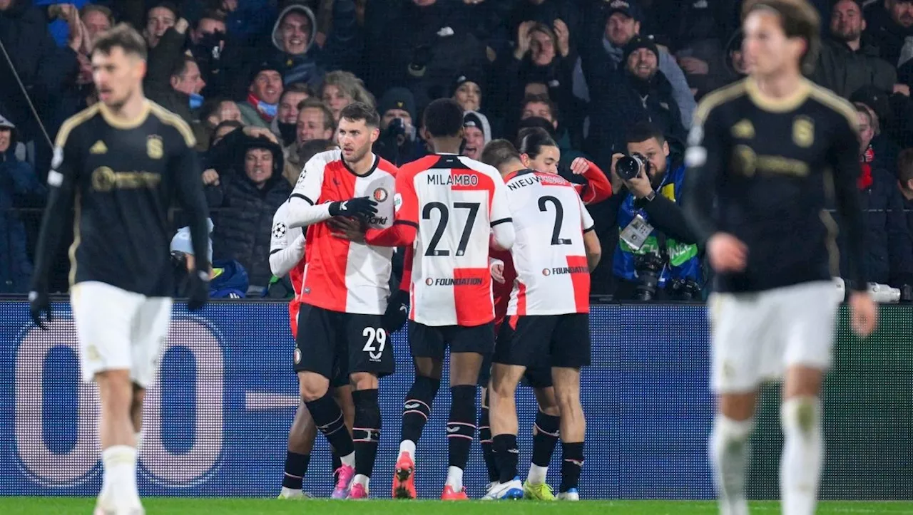 Santiago Giménez anota gol en la victoria sobre el Sparta Praga de la Champions League