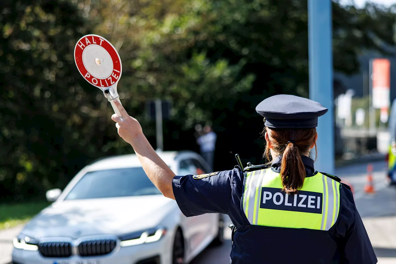 Polizei stößt in Niederbayern auf Schleusergruppe