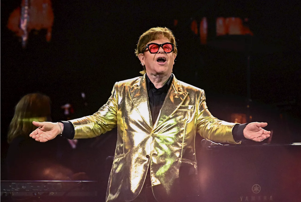 Elton John Reveals Marijuana Stance