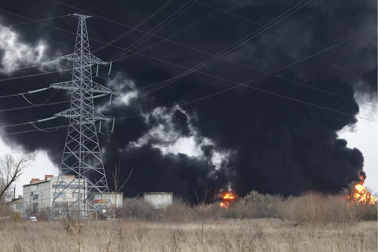 Massive Explosion Rocks Russian Oil Terminal Amid Drone Raid: Video