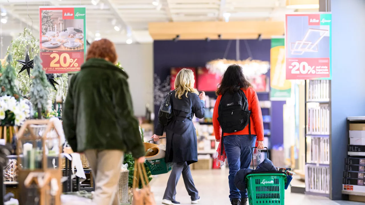 Nach Kika/Leiner-Insolvenz: Abverkauf lockt Kunden in das Geschäft